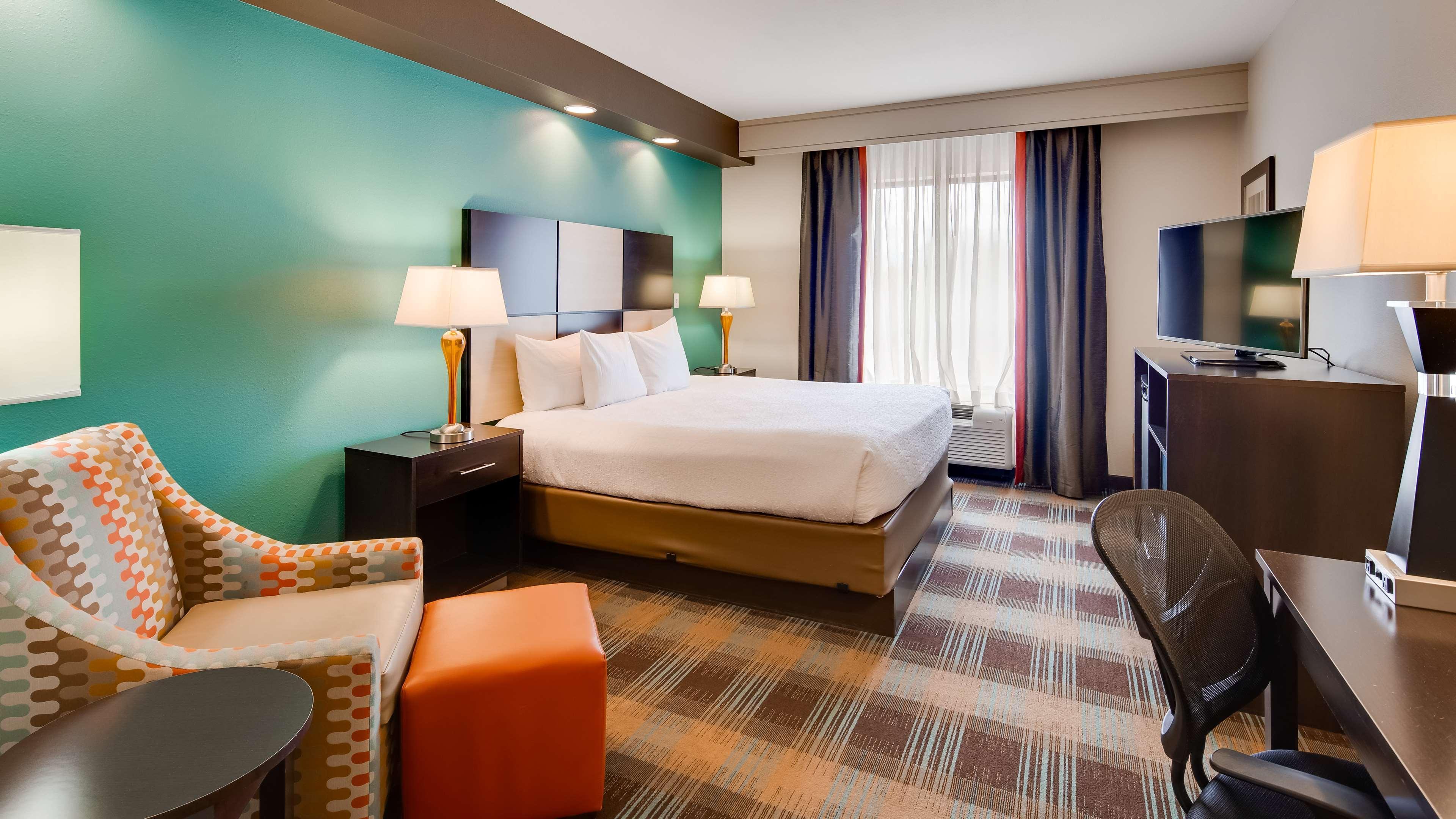 Best Western Plus Atrium Inn & Suites Κλάρκσβιλ Εξωτερικό φωτογραφία