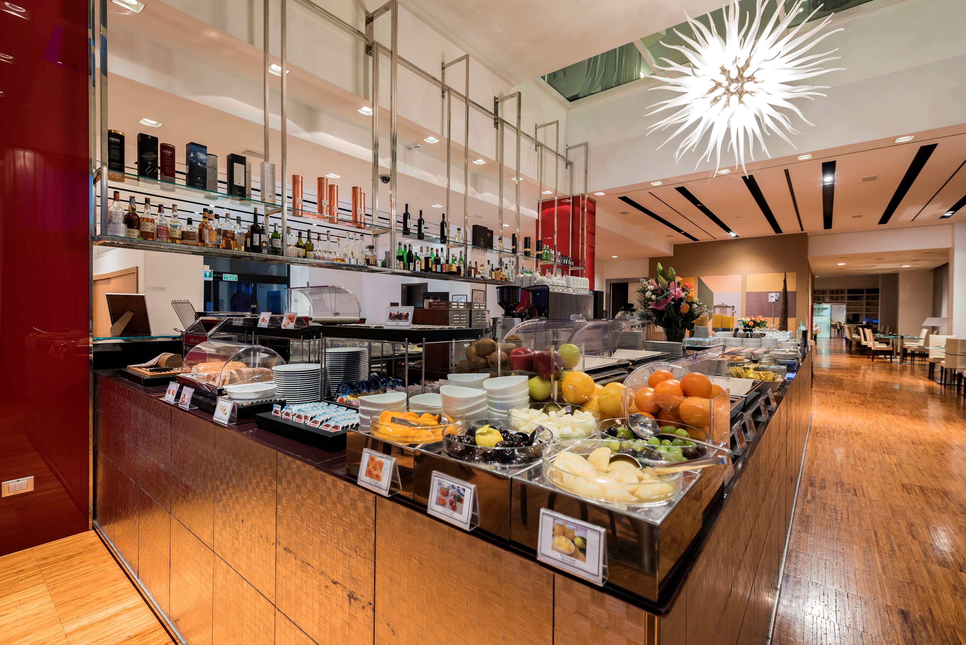Best Western Plus Atrium Inn & Suites Κλάρκσβιλ Εξωτερικό φωτογραφία