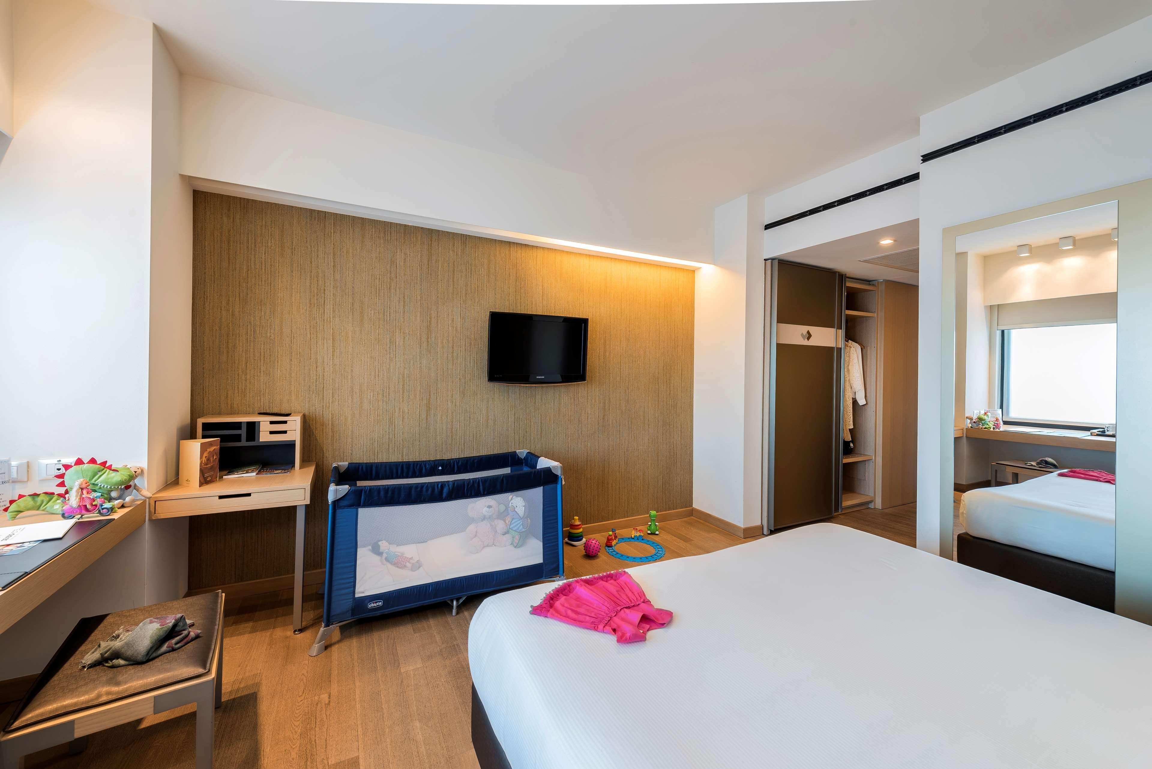 Best Western Plus Atrium Inn & Suites Κλάρκσβιλ Εξωτερικό φωτογραφία