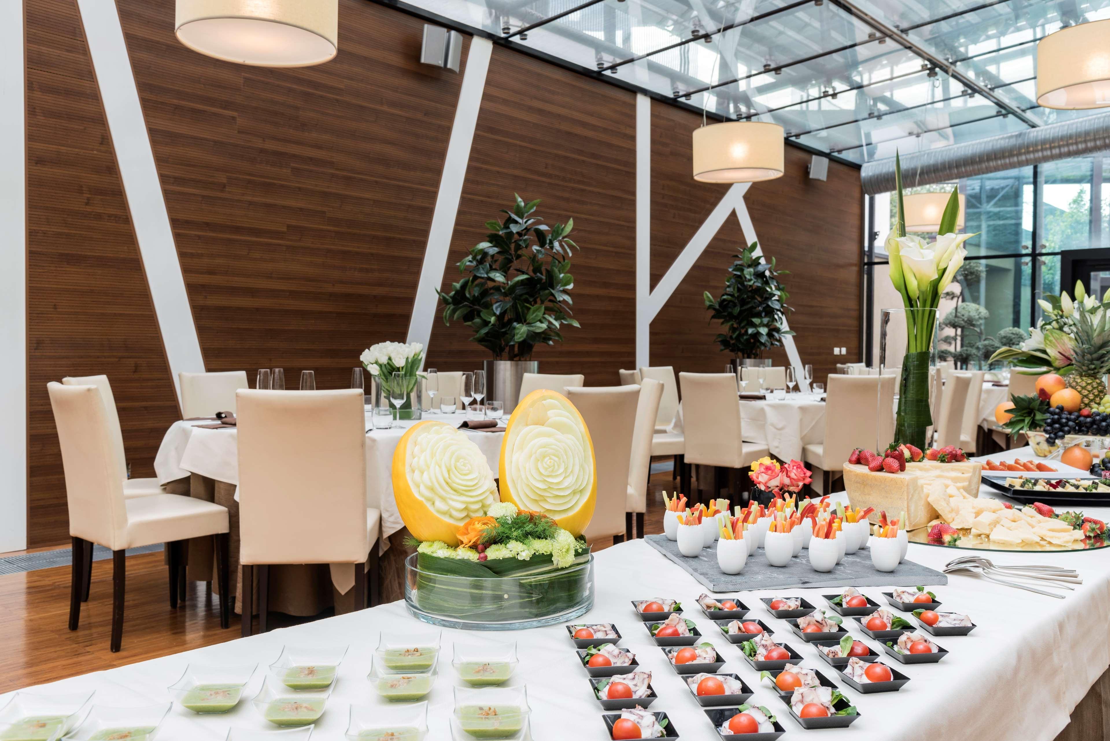 Best Western Plus Atrium Inn & Suites Κλάρκσβιλ Εξωτερικό φωτογραφία