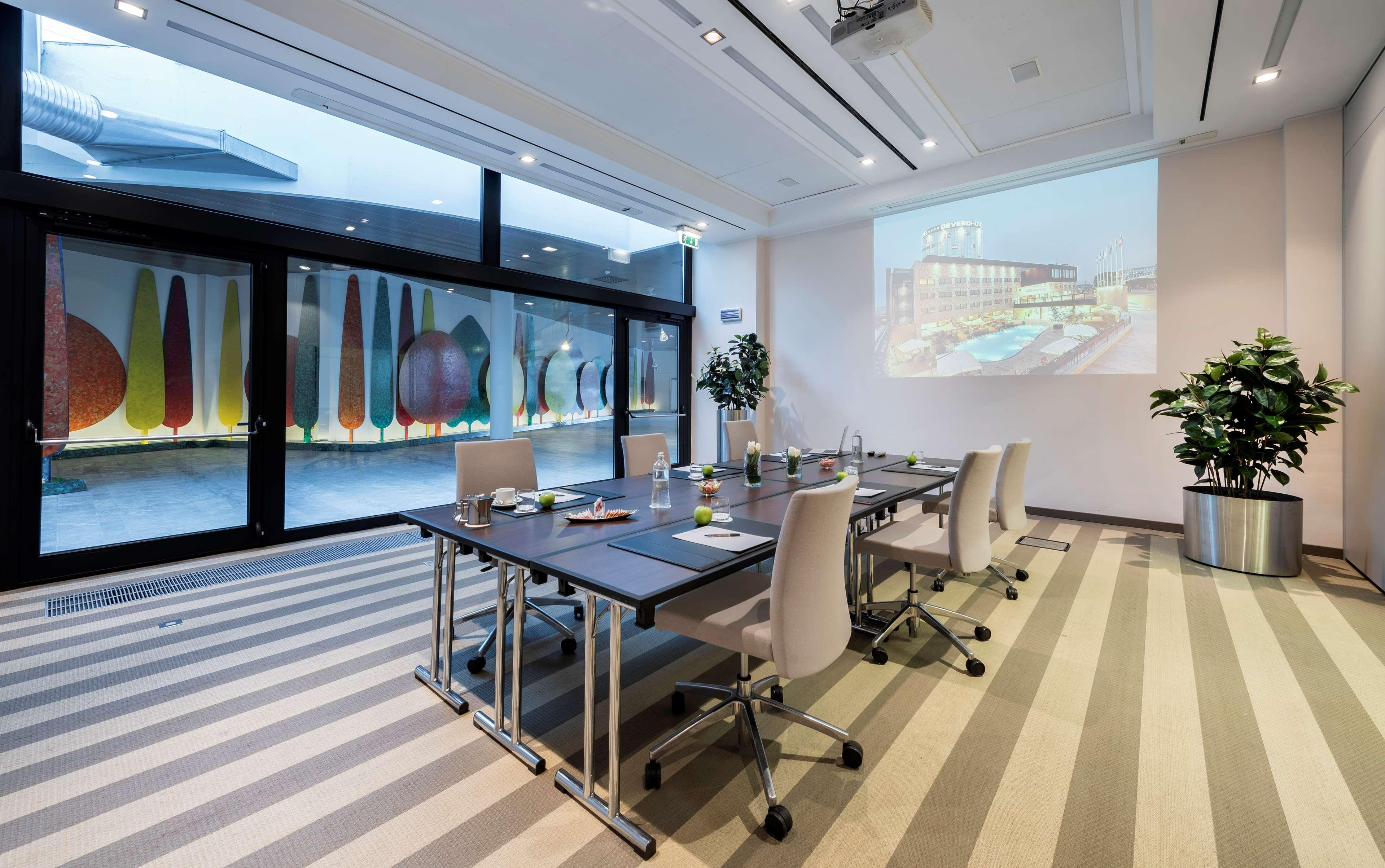 Best Western Plus Atrium Inn & Suites Κλάρκσβιλ Εξωτερικό φωτογραφία