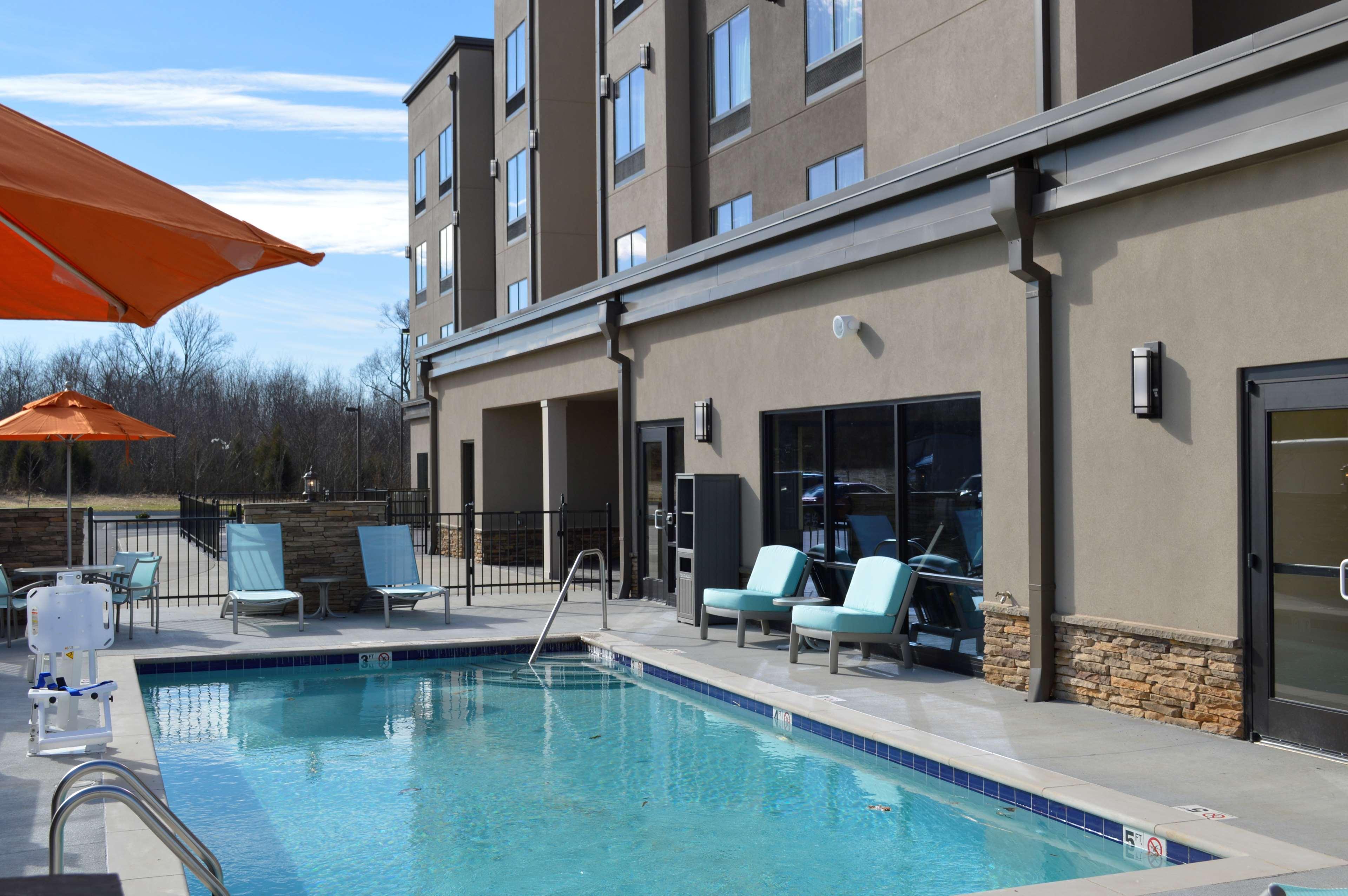 Best Western Plus Atrium Inn & Suites Κλάρκσβιλ Εξωτερικό φωτογραφία