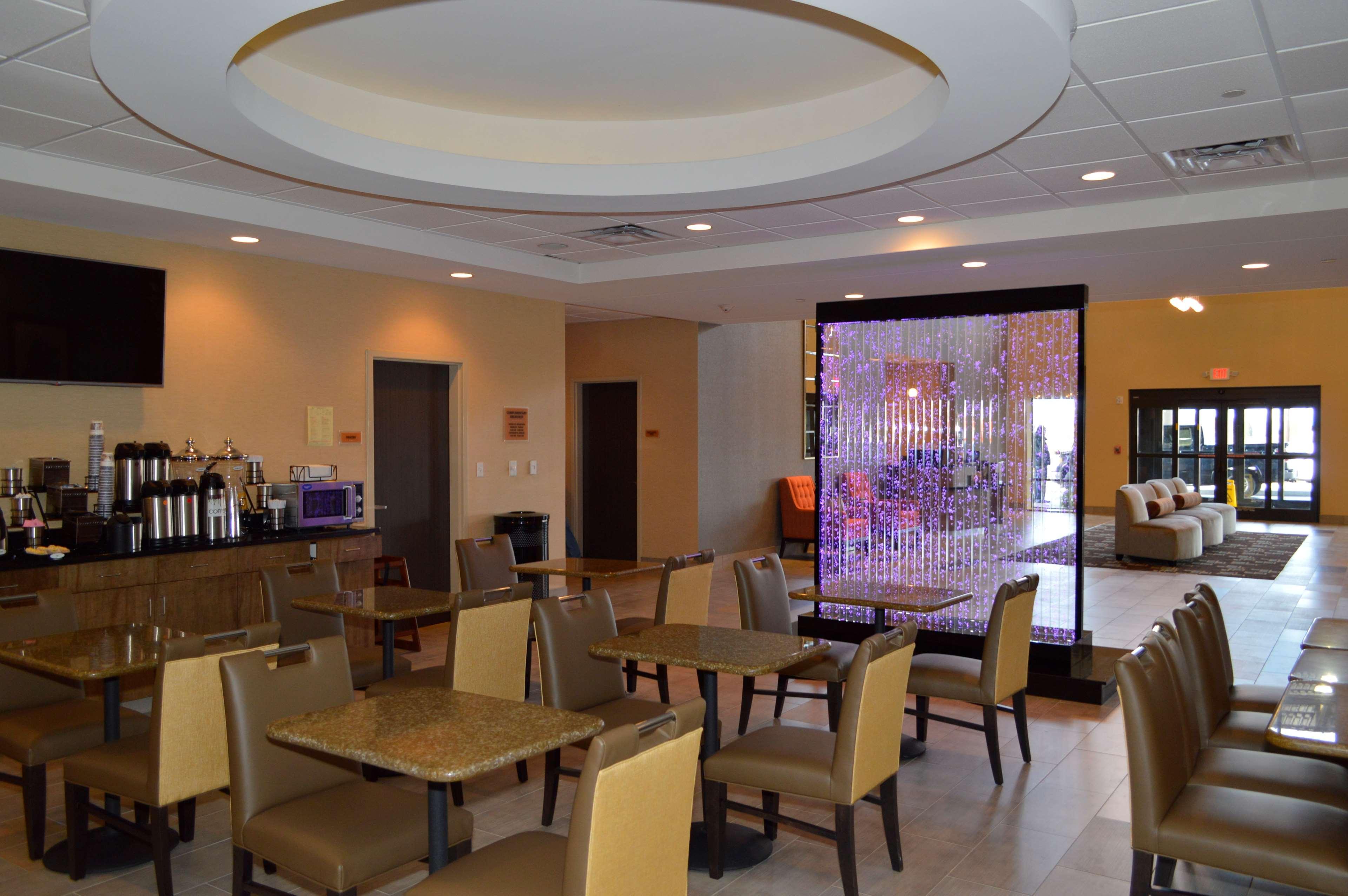 Best Western Plus Atrium Inn & Suites Κλάρκσβιλ Εξωτερικό φωτογραφία