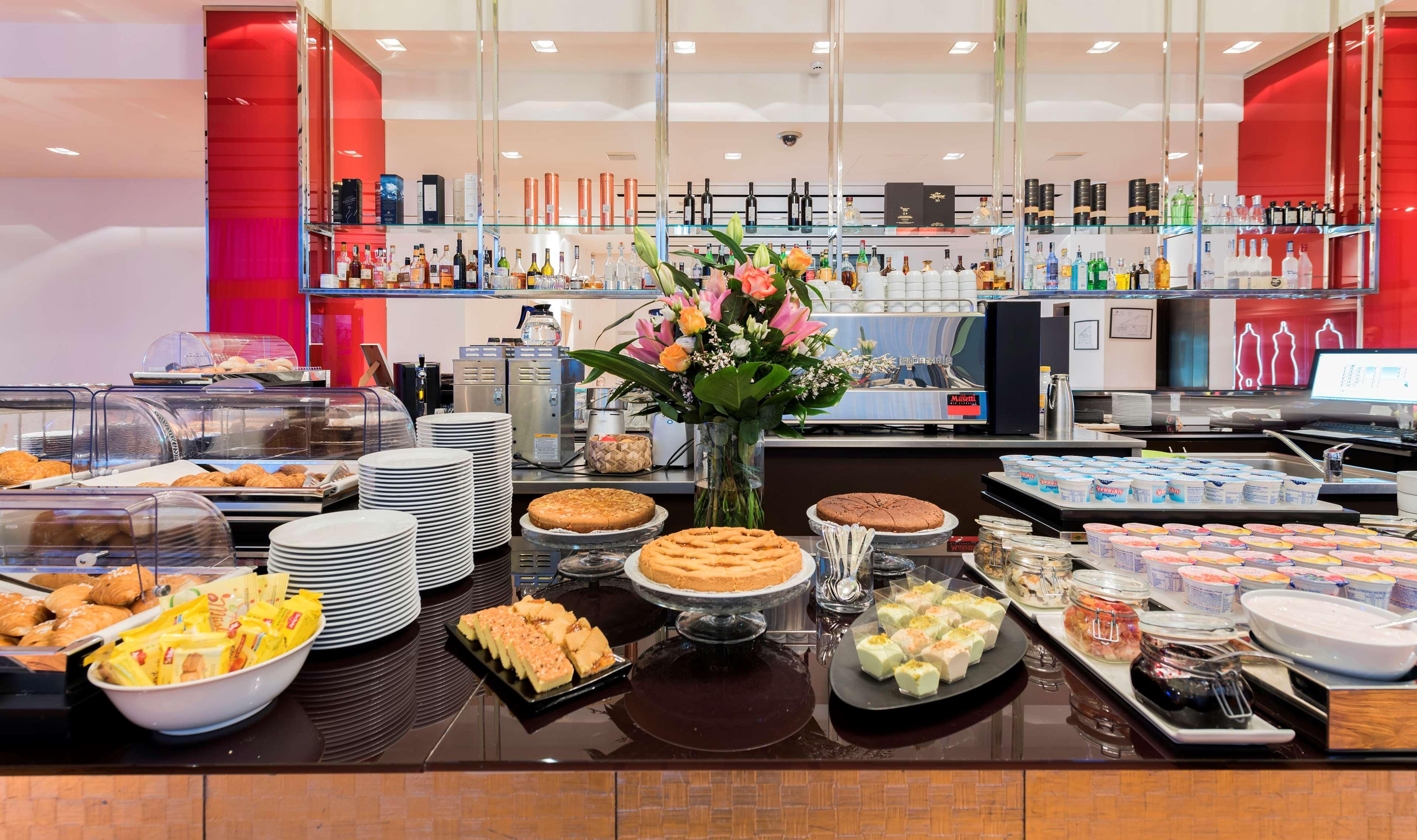 Best Western Plus Atrium Inn & Suites Κλάρκσβιλ Εξωτερικό φωτογραφία